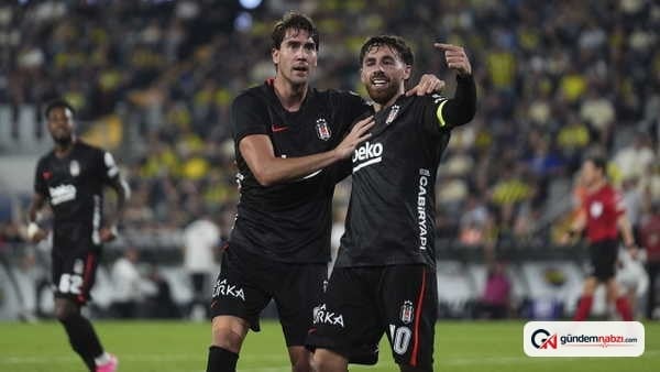 Vlahovic Beşiktaş'ta Gomez'i geçti