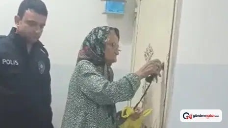 Kayseri'de evini kaybeden 76 yaşındaki kadın polisler tarafından evine götürüldü