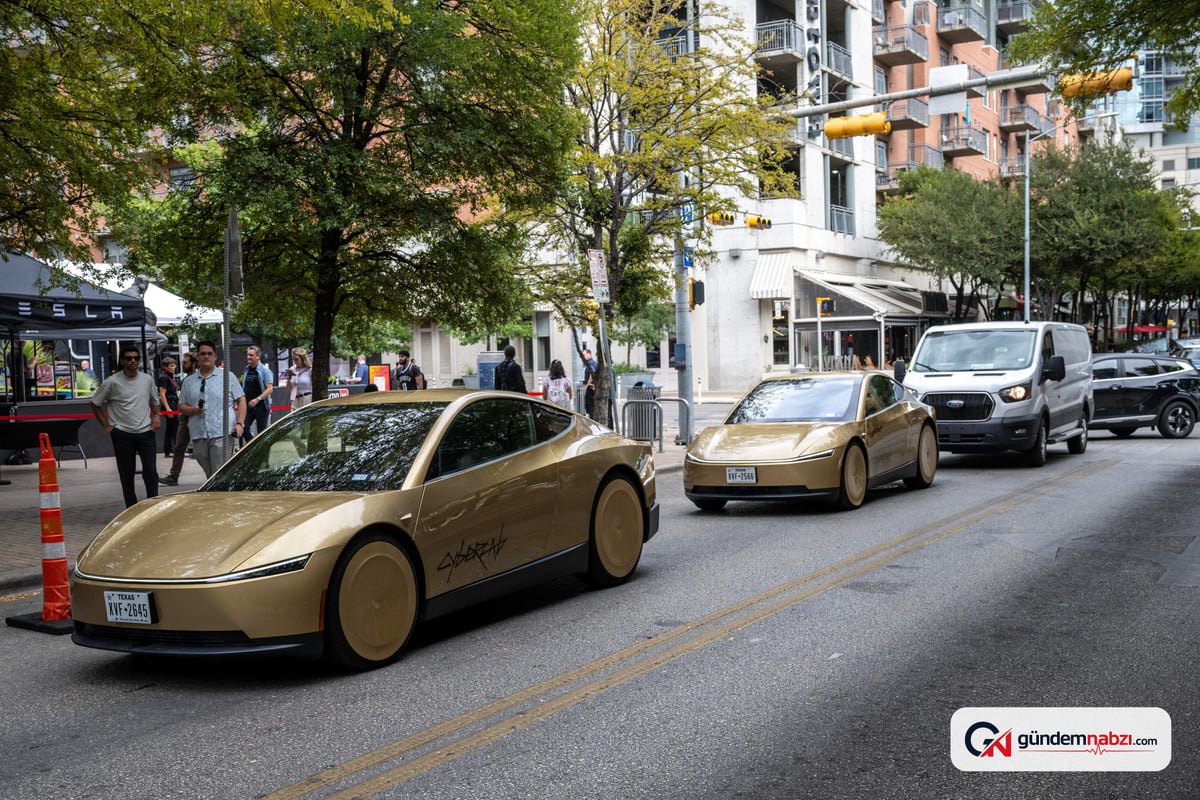 Tesla Cybercab'de gizli sanal kumanda bulundu