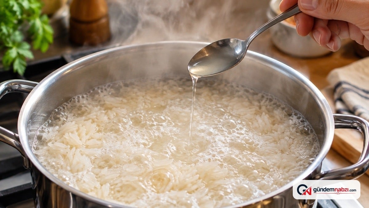 Pilavı lapa olmaktan kurtaran yöntem: Limon suyu ekleyin