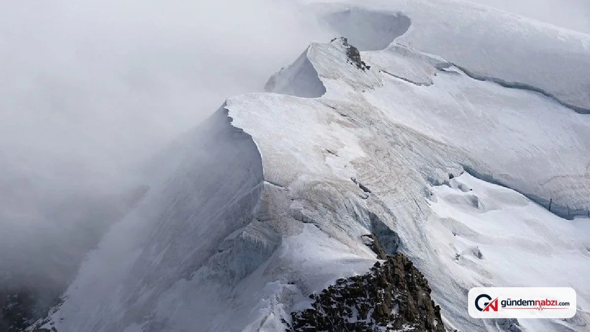 Mont Blanc'da iklim değişikliği etkisiyle kaya düşmeleri artıyor