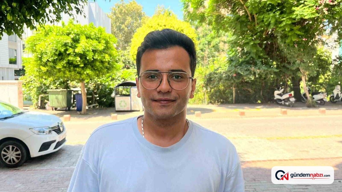 Antalya'da kediyi sokağa fırlatan çocuğun görüntülerine tepki