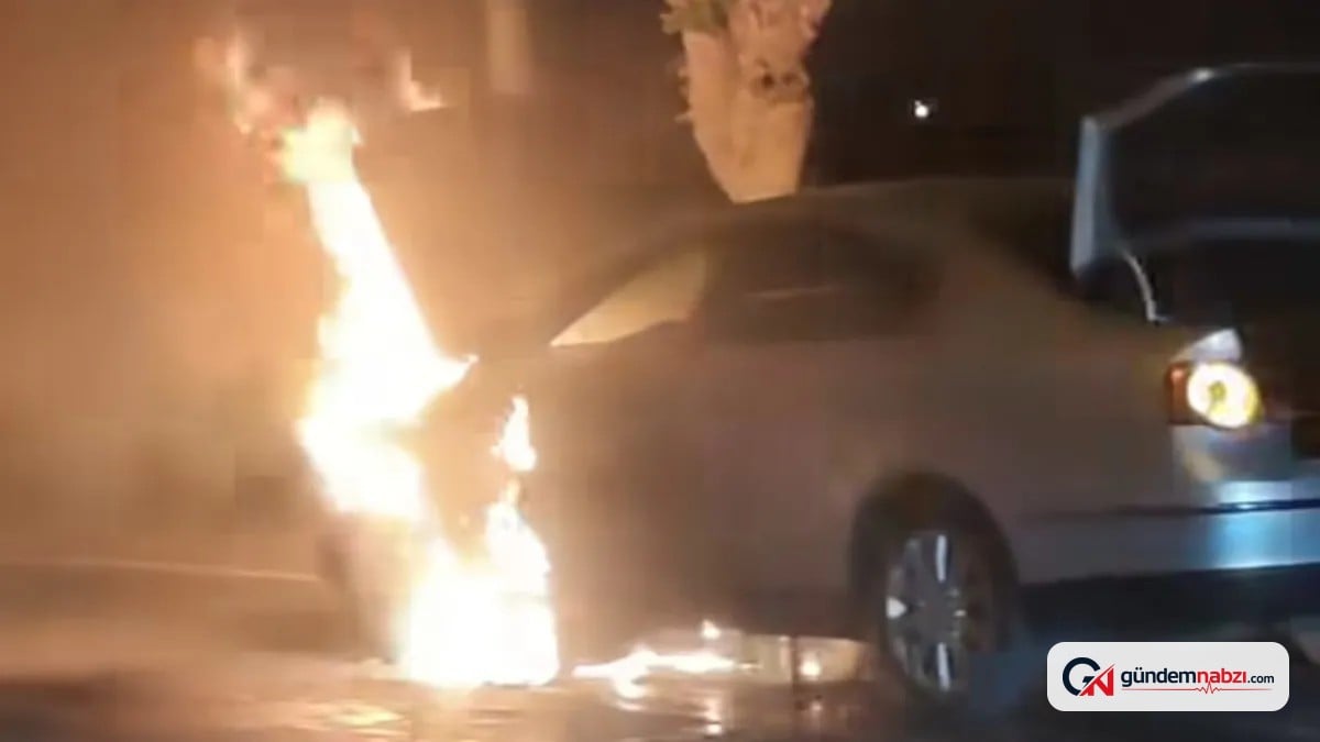 Şanlıurfa'da seyir halindeki otomobil yandı