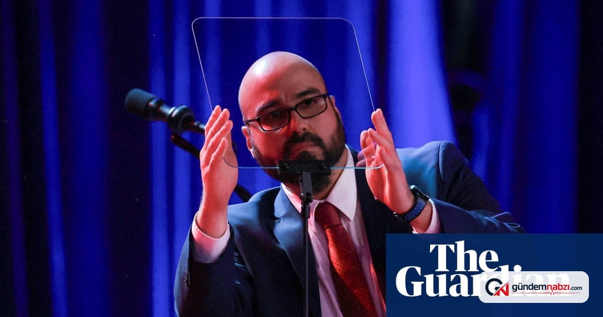 Beyaz Saray teleprompter operatörü işten ayrıldı