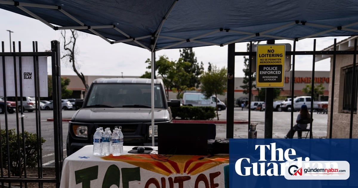 Los Angeles'ta ICE ajanları ırkçı hakaret kullandı