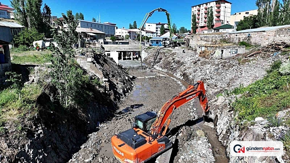 DSİ, Ağrı'da taşkınlara karşı altyapı projelerini sürdürüyor