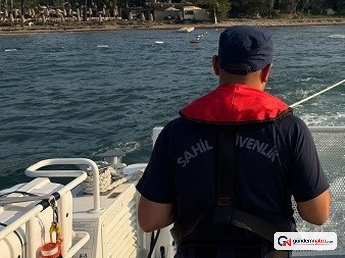 Aydın Didim'de deniz yatağıyla sürüklenen 2 kişi kurtarıldı