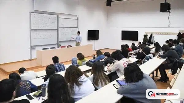 YKS tercih maratonu başladı: Kontenjanlar düştü, ücretler arttı