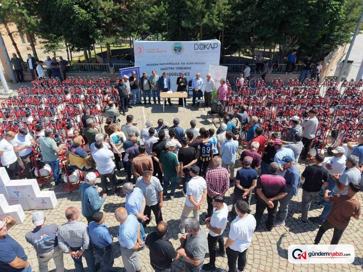 Gökçedere'de 250 işletmeye 8 milyon liralık ekipman dağıtıldı