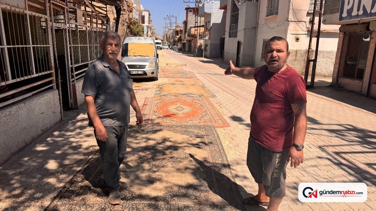 Adana'da tozlu yollara halı serildi