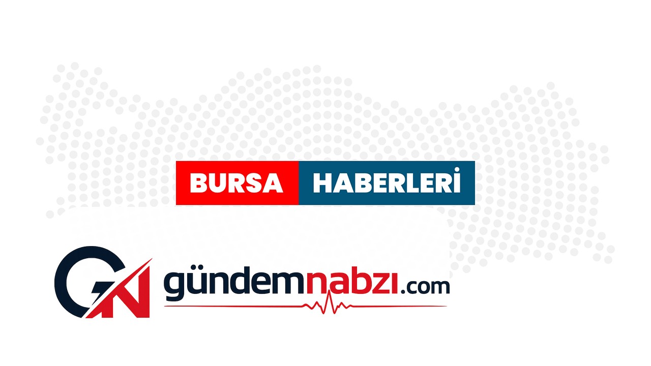 Bursa'da kazada yaralıya kalp masajı yapan paramediğe takdir