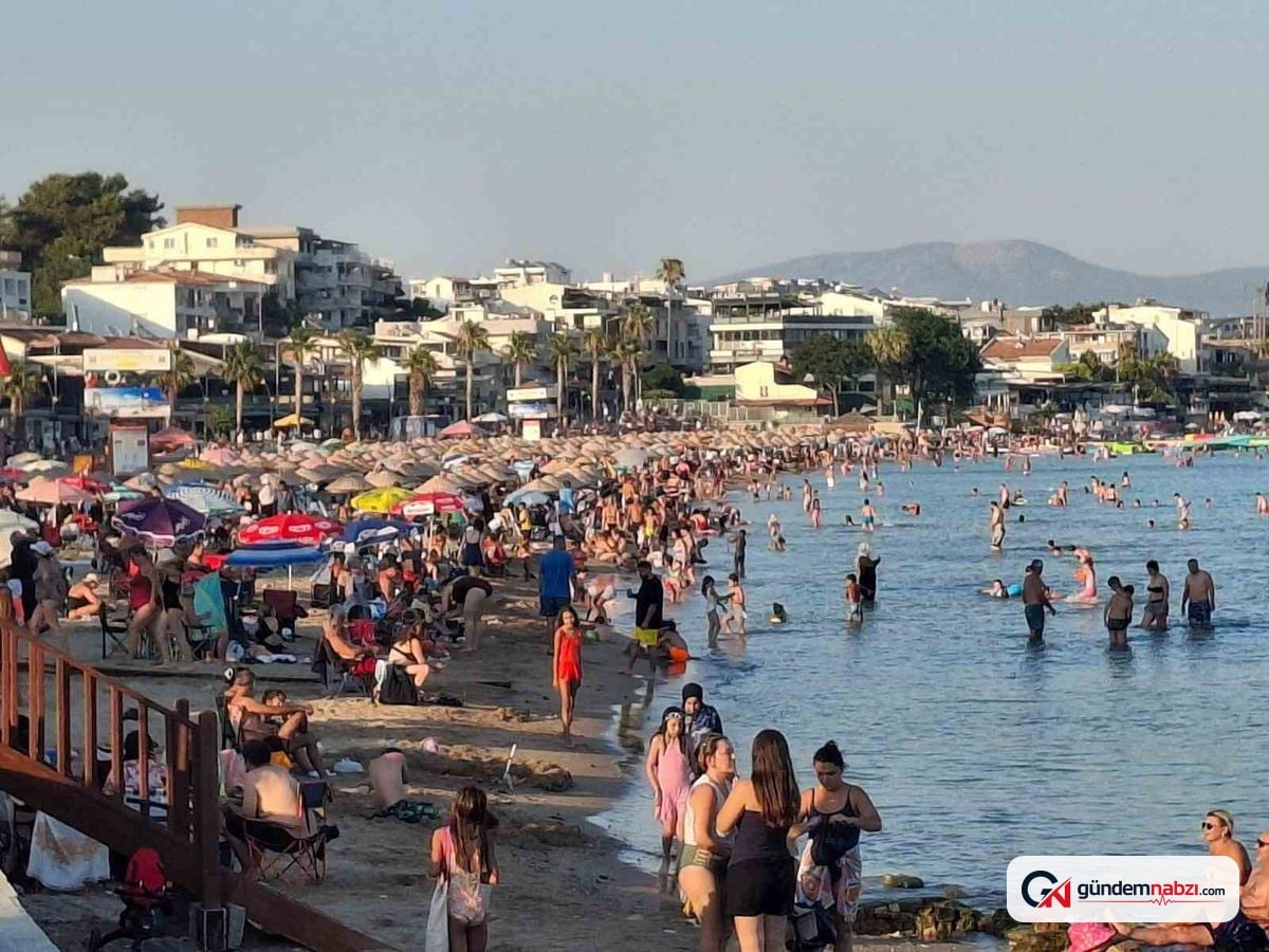 Didim sahilleri tatilcilerle doldu