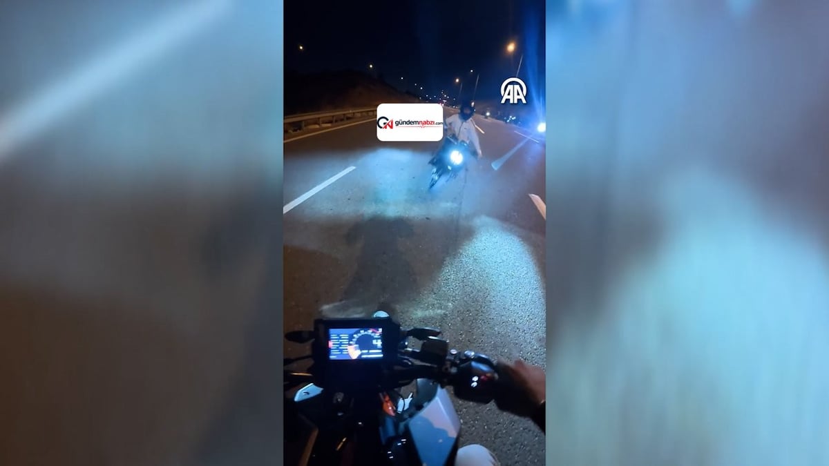 Sultangazi'de motosiklet kazası! Ters yöne giren sürücü kaçtı
