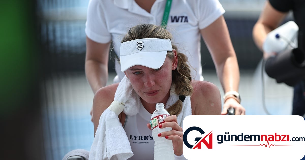 Tenisçi Ekaterina Alexandrova maç sırasında fenalaştı