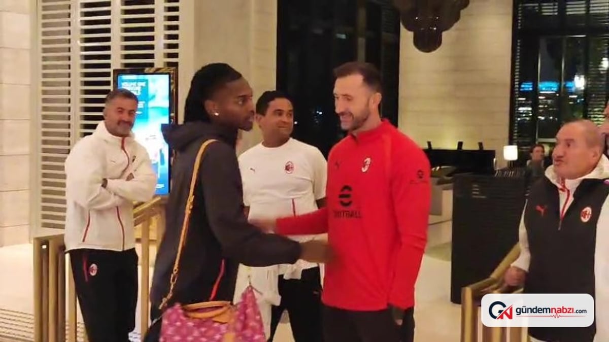 Milan, Perth'te Leao ve Ramos'u karşıladı