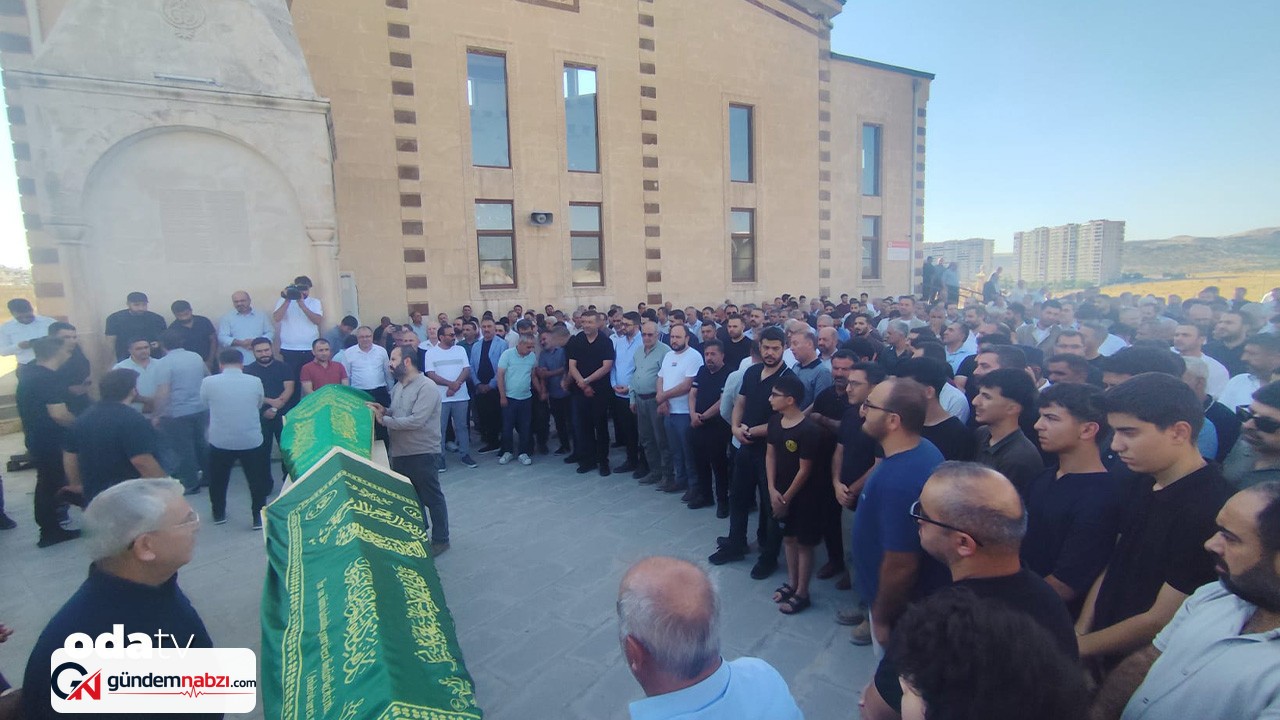 Mardin'deki trafik kazasında gazetecinin ailesinden 3 kişi öldü