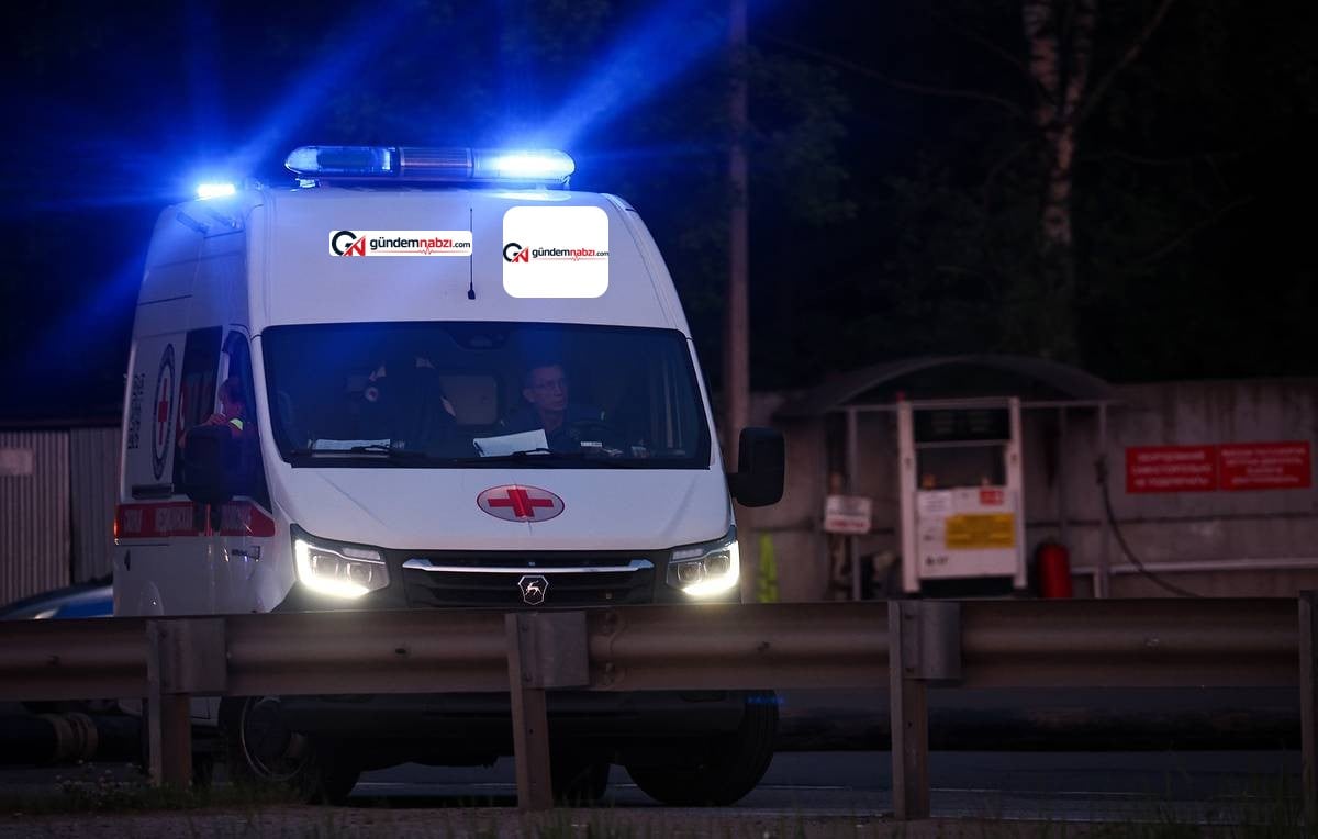 Rusya'nın Taganrog kentinde roket parçası binaya düştü: 1 ölü