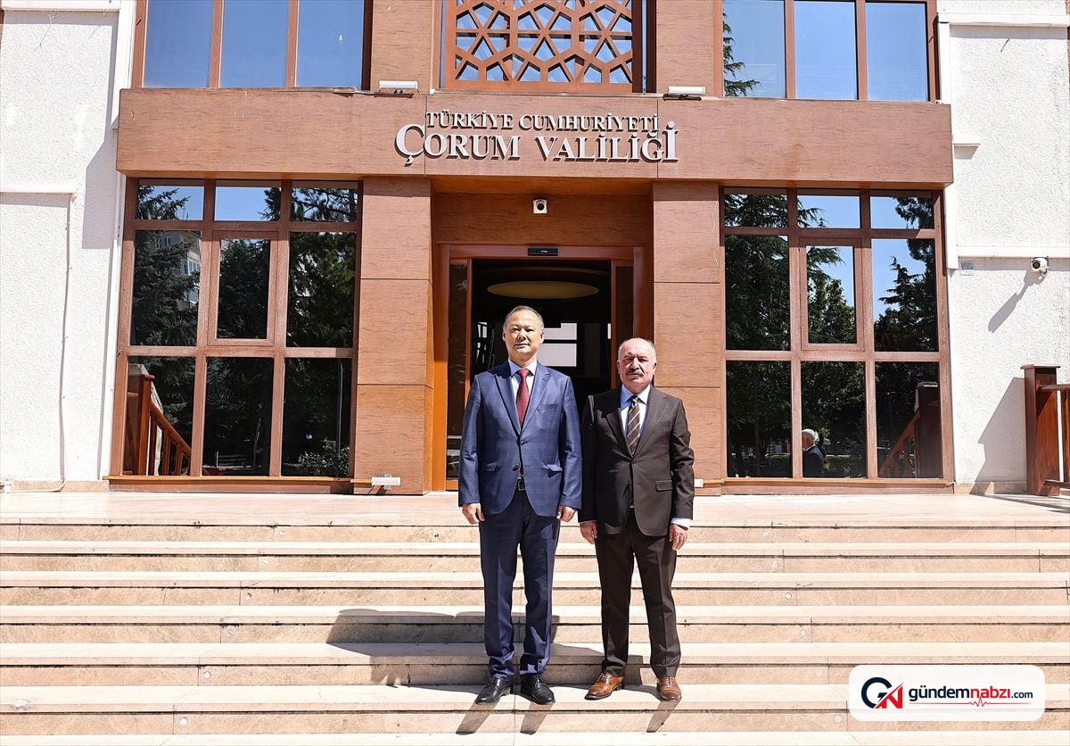 Kırgızistan Büyükelçisi Kazakbaev'den Çorum Valisi Çalgan'a ziyaret