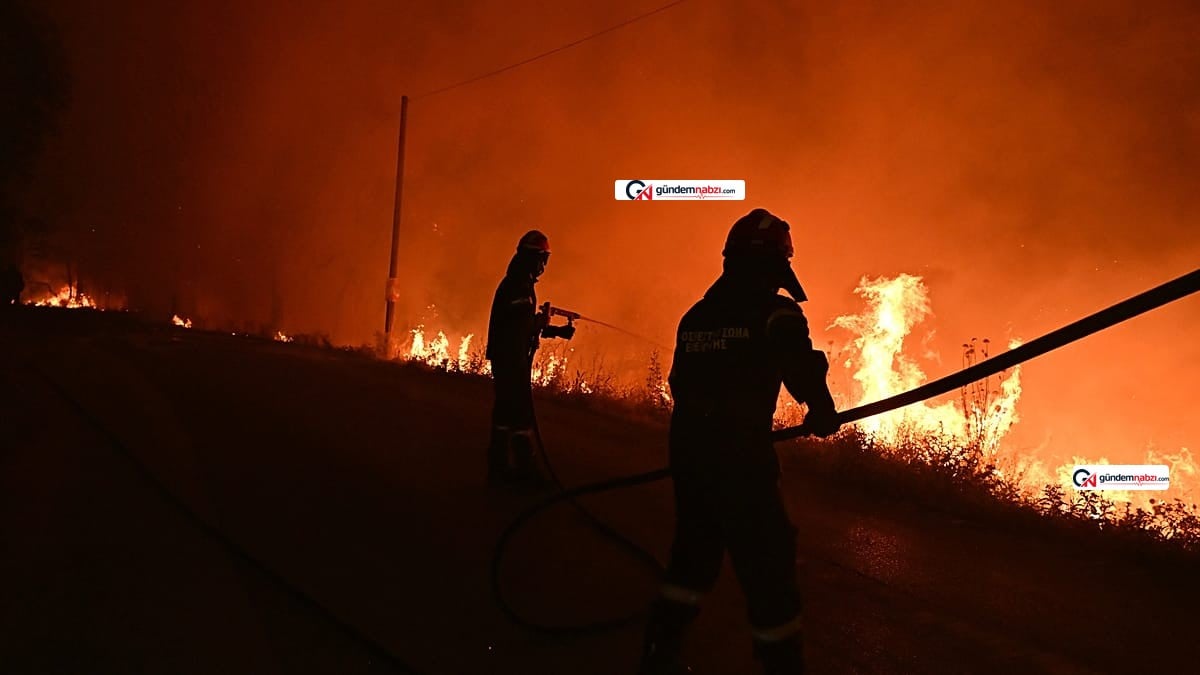 Yunanistan'da orman yangınları: 3 itfaiyeci hayatını kaybetti