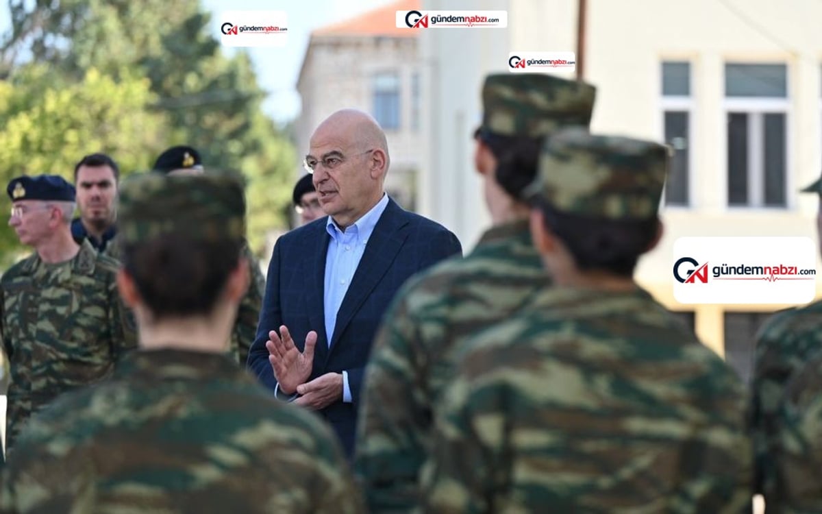 Yunanistan Savunma Bakanı Dendias Ege üslerini denetliyor
