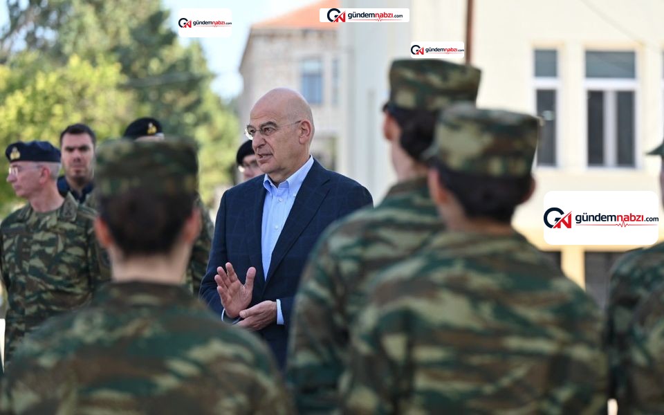 Yunanistan Savunma Bakanı Dendias Ege üslerini denetliyor