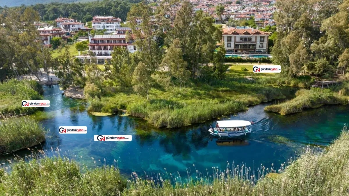 Yabancı turistlerin akın ettiği Türkiye'nin en popüler 25 yeri