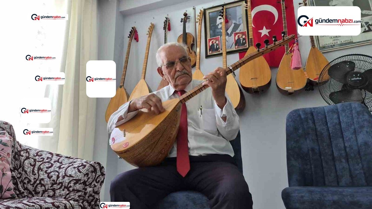 Eskişehir'in 84 yıllık halk ozanı Arif Çayır müziği anlatıyor