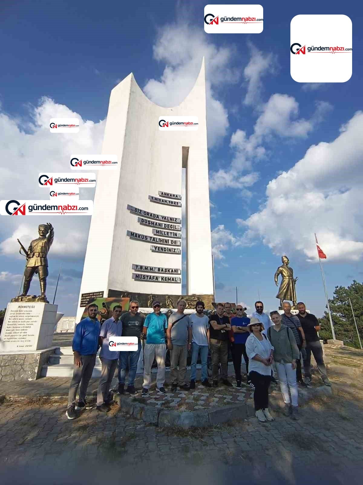 Turist Rehberleri Bilecik'in tarihi ve şehitlik alanlarını gezdi