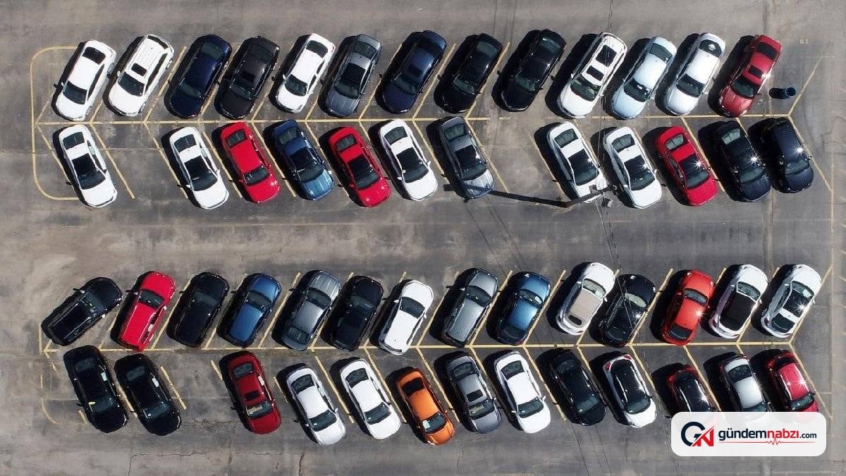 Uzun süre park edilen otomobillerin ikinci el değeri yarıya düşüyor
