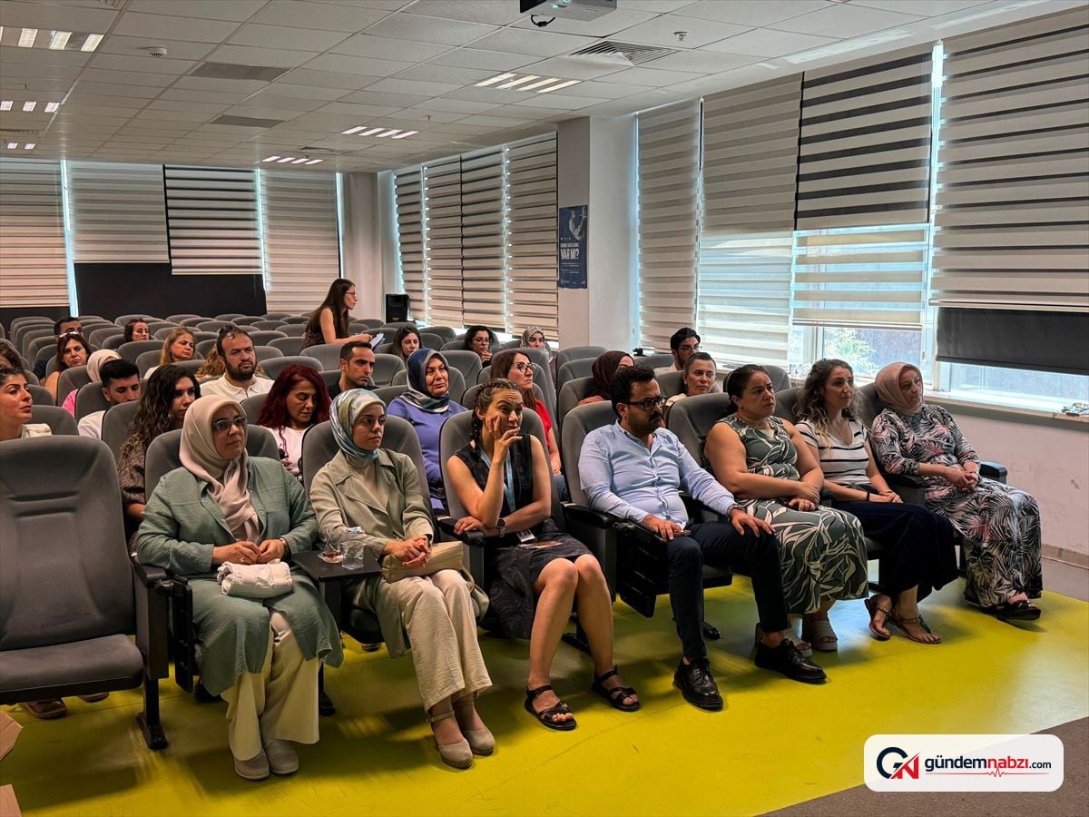 Diyarbakır'da Ergenlerde beyin gelişimi semineri düzenlendi
