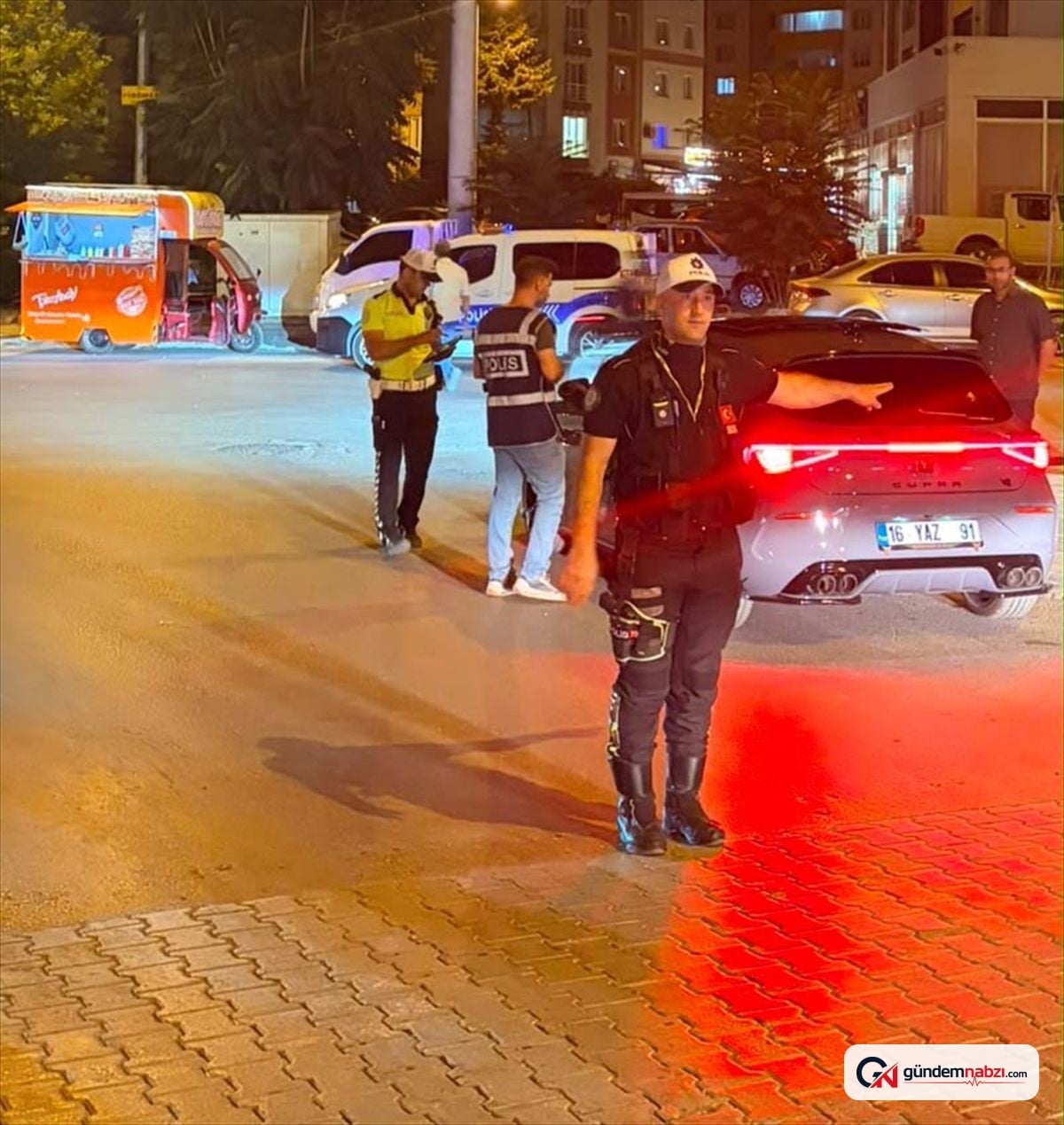 Konya'daki trafik denetimlerinde 6 milyon lira ceza kesildi