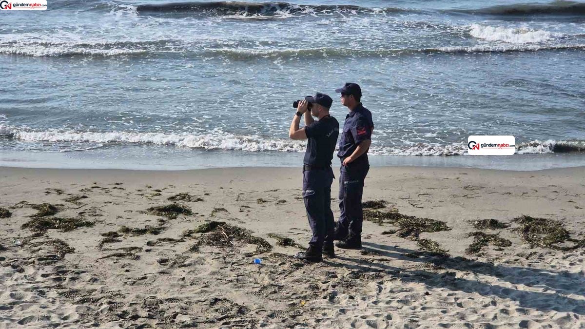 Tekirdağ'da olumsuz hava nedeniyle denize girmek yasaklandı