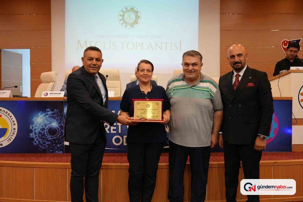 Malatya ticaret ve Sanayi Odası'nda 40 firmaya vefa plaketi