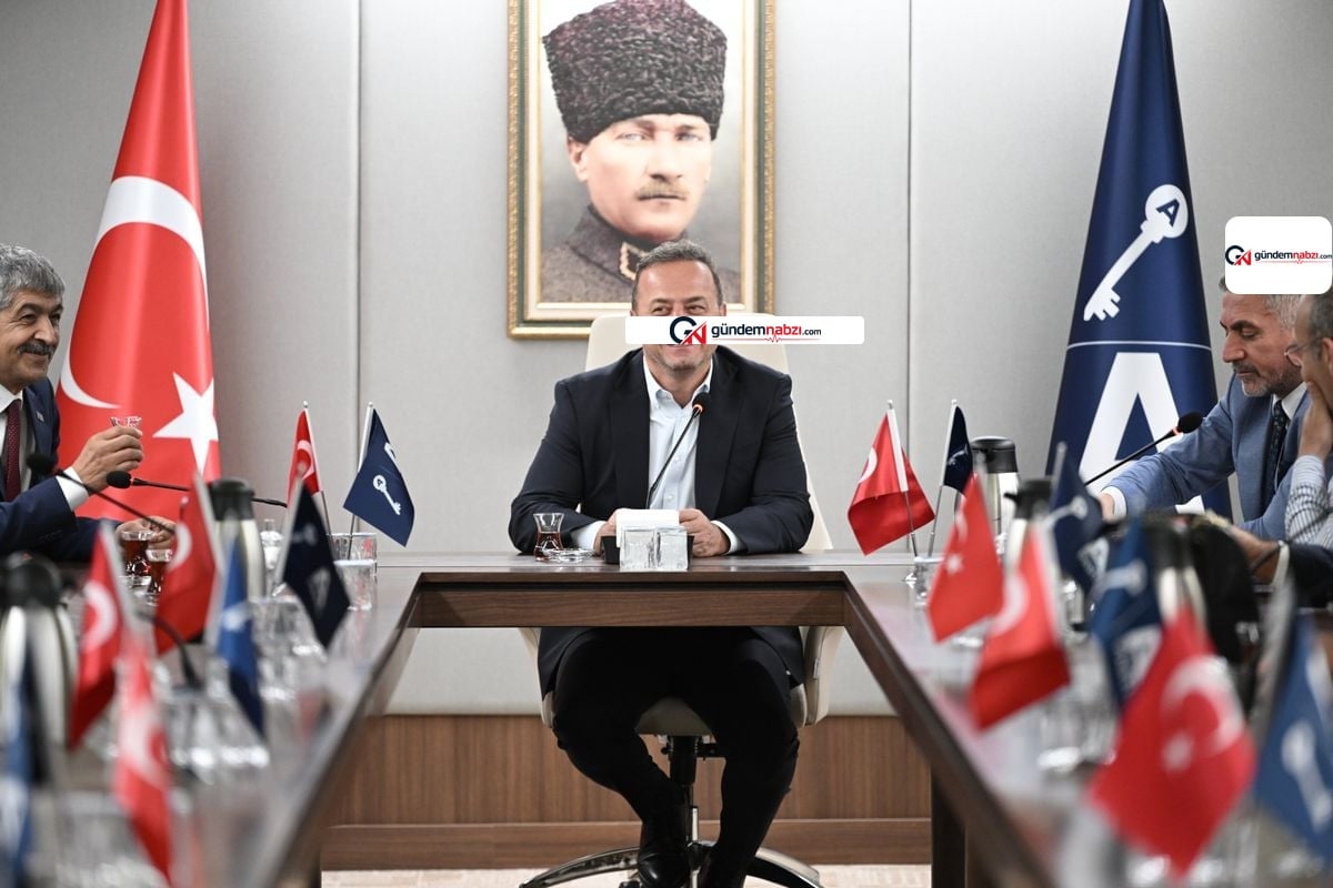 Yavuz Ağıralioğlu iş insanlarıyla görüştü